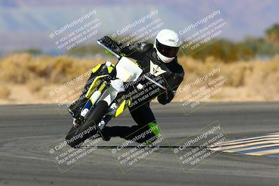 media/Jan-09-2022-SoCal Trackdays (Sun) [[2b1fec8404]]/Turn 16 (11am)/